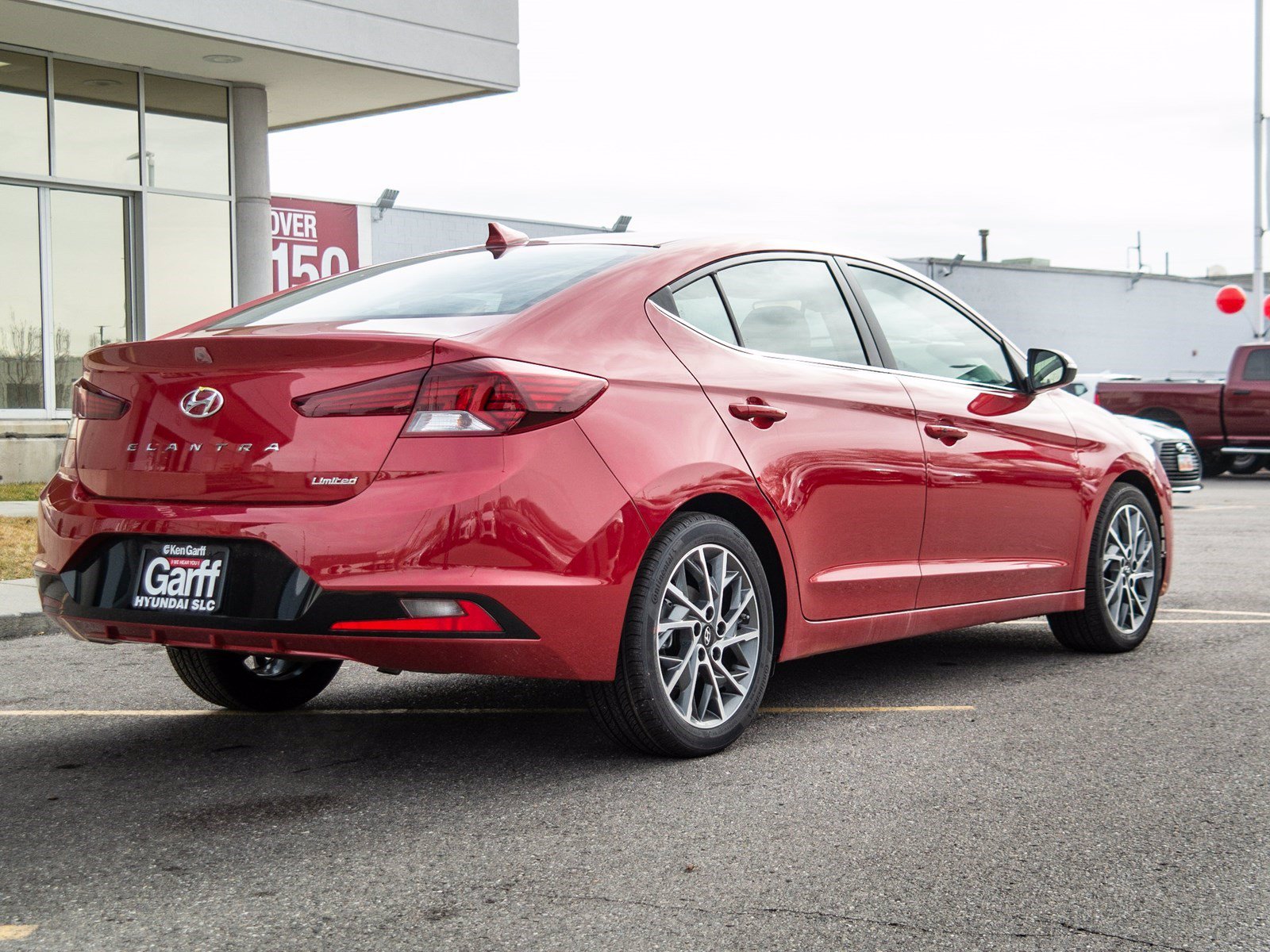 New 2020 Hyundai Elantra Limited FWD 4dr Car